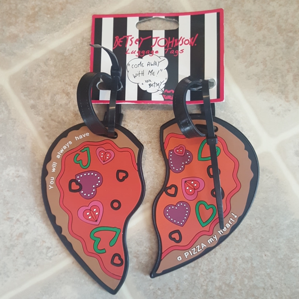 Betsey Johnson Luggage Tag